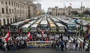 Transportistas confirman paro nacional indefinido para el martes 2 de junio