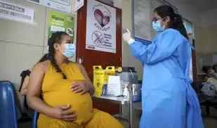 Piden ampliar vacunación a bebés contra virus sincitial