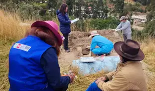 Fiscalía recupera restos de cinco personas desaparecidas por Sendero Luminoso en Ayacucho Fiscalía recupera restos de cinco personas desaparecidas por Sendero Luminoso en Ayacucho