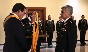 Exedecán de Alberto Fujimori fue designado como nuevo jefe de la DINI Exedecán de Alberto Fujimori fue designado como nuevo jefe de la DINI