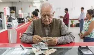 Afiliados a AFP podrán acceder a pensión mínima de 600 soles Afiliados a AFP podrán acceder a pensión mínima de 600 soles