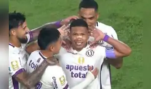 Goleada Monumental: Universitario venció a Juan Pablo II por 3-0 y pelea por el Clausura Goleada Monumental: Universitario venció a Juan Pablo II por 3-0 y pelea por el Clausura