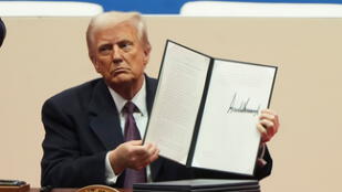Trump seeks Supreme Court's help to reinstate executive order on birthright citizenship
