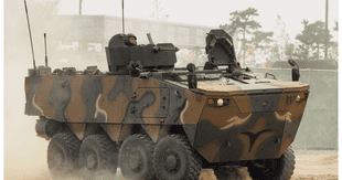 FAME comprará a fábrica surcoreana 30 blindados 8x8 a un costo muy alto