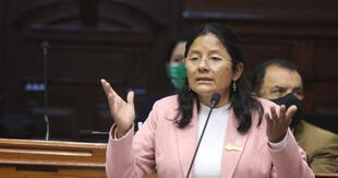 Comisión de Ética aprueba denuncia contra Isabel Cortez por promocionar su partido con recursos del Estado