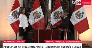 Presidenta Dina Boluarte tomó juramento al nuevo ministro de Energía y Minas