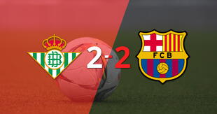 Resumen: Assane Diao rescata a Betis con un gol agónico ante Barcelona