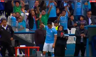 Yoshimar Yotún vuelve a pisar un campo de juego después de 15 meses: volante ingresó en la goleada de Cristal ante Huancayo Yoshimar Yotún vuelve a pisar un campo de juego después de 15 meses: volante ingresó en la goleada de Cristal ante Huancayo