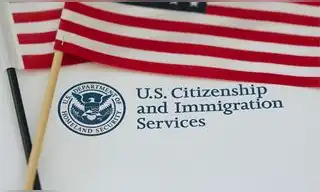 USCIS y las buenas noticias para inmigrantes: requisitos actualizados para evitar la deportación de EEUU en 2025 USCIS y las buenas noticias para inmigrantes: requisitos actualizados para evitar la deportación de EEUU en 2025