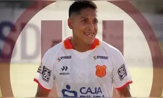 Universitario contactó a Atlético Grau para fichar a Raúl Ruidíaz: "Acuerdo" Universitario contactó a Atlético Grau para fichar a Raúl Ruidíaz: "Acuerdo"