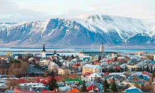 Buscan voluntarios para vivir gratis en Islandia con tres comidas diarias y dos días libres a cambio de ayudar 32 horas por semana Buscan voluntarios para vivir gratis en Islandia con tres comidas diarias y dos días libres a cambio de ayudar 32 horas por semana