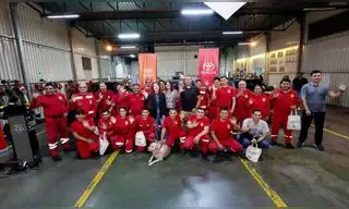 Vehículos híbridos y eléctricos: ¿qué deben saber los bomberos para intervenir de forma segura? Vehículos híbridos y eléctricos: ¿qué deben saber los bomberos para intervenir de forma segura?