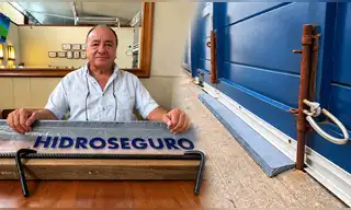La fuerza del aluvión reventó sus puertas en el 2023: el invento peruano de S/60 que bloquea el agua por las rendijas y frena a los delincuentes La fuerza del aluvión reventó sus puertas en el 2023: el invento peruano de S/60 que bloquea el agua por las rendijas y frena a los delincuentes