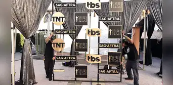 Watch the 2019 SAG Awards: pre-show, nominees and complete list of winners Watch the 2019 SAG Awards: pre-show, nominees and complete list of winners