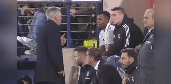 Ancelotti se amarga con Rodrygo y lo encara en pleno partido: “Tú, a mí me saludas” Ancelotti se amarga con Rodrygo y lo encara en pleno partido: “Tú, a mí me saludas”