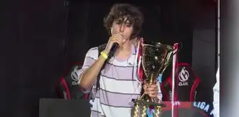 ¡El retiro soñado! Jaze se convierte en bicampeón de la FMS Perú en una jornada de infarto