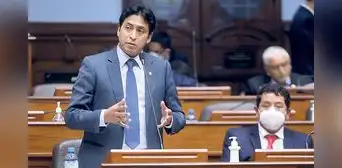Freddy Díaz: Comisión Permanente aprueba informe final que recomienda inhabilitarlo por 10 años Freddy Díaz: Comisión Permanente aprueba informe final que recomienda inhabilitarlo por 10 años