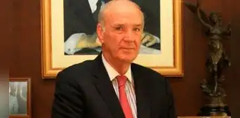 Gobierno da por terminadas funciones de embajador de Perú en España