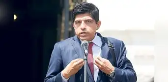 Exministro Juan Carrasco: “Dina Boluarte debe adelantar elecciones lo más rápido por la democracia” Exministro Juan Carrasco: “Dina Boluarte debe adelantar elecciones lo más rápido por la democracia”