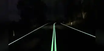 Australia: 3 niños sobreviven más de 2 días junto a sus padres muertos dentro de auto volcado Australia: 3 niños sobreviven más de 2 días junto a sus padres muertos dentro de auto volcado