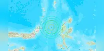 Potente terremoto de magnitud 7.4 sacude Indonesia