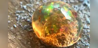 Róver de la NASA encuentra piedras preciosas bajo el suelo de Marte Róver de la NASA encuentra piedras preciosas bajo el suelo de Marte