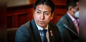 Freddy Díaz: Congreso blindó a parlamentario denunciado por violación Freddy Díaz: Congreso blindó a parlamentario denunciado por violación
