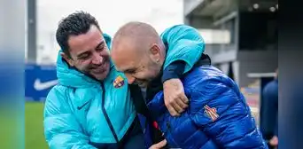 Iniesta descarta un colaboración con Xavi en Barcelona: “Es dificil que él y yo entrenemos juntos”