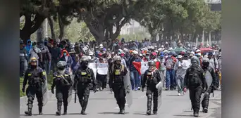 Se necesita un diálogo urgente para salir de la crisis Se necesita un diálogo urgente para salir de la crisis