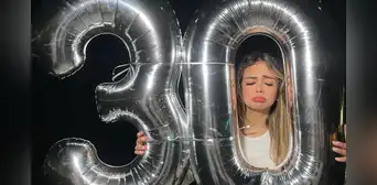 Mayra Goñi sufrió fuerte caída y perdió su torta en fiesta por sus 30 años: “Me duele mucho”