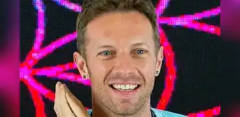 Chris Martin se tatuó “gracias totales”, la famosa frase de Gustavo Cerati Chris Martin se tatuó “gracias totales”, la famosa frase de Gustavo Cerati