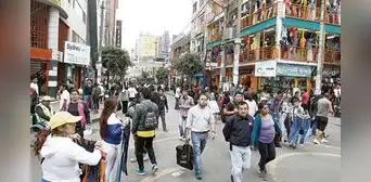 Campaña escolar y el turismo, los más afectados por la crisis política Campaña escolar y el turismo, los más afectados por la crisis política