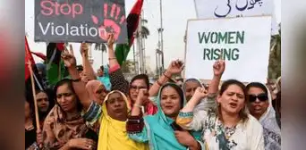 Liberan a sujeto condenado a cadena perpetua por violación tras acordar casarse con su víctima en Pakistán Liberan a sujeto condenado a cadena perpetua por violación tras acordar casarse con su víctima en Pakistán