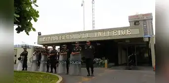 Denuncian que Mininter habría realizado compras irregulares por medio millón de soles Denuncian que Mininter habría realizado compras irregulares por medio millón de soles