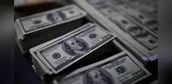 Dólar cierra la jornada a la baja y cotiza en S/3,7280 este jueves 4 de enero
