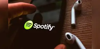 Spotify elevó hasta S/32,90 mensuales el precio de sus tarifas Spotify elevó hasta S/32,90 mensuales el precio de sus tarifas