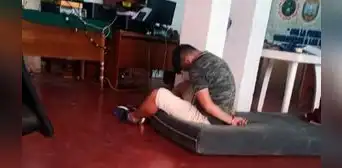 Condenan a 25 años de cárcel a policía que asesinó con arma de guerra a su mayor en Cusco Condenan a 25 años de cárcel a policía que asesinó con arma de guerra a su mayor en Cusco