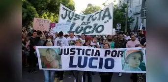 “No sabía que estaba delante de una asesina”: habló la vecina que asistió a Lucio Dupuy “No sabía que estaba delante de una asesina”: habló la vecina que asistió a Lucio Dupuy