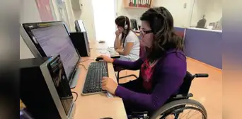 ¿Aún no te inscribes? Sigue estos pasos y accede a una de las 100.000 becas para personas con discapacidad auditiva ¿Aún no te inscribes? Sigue estos pasos y accede a una de las 100.000 becas para personas con discapacidad auditiva