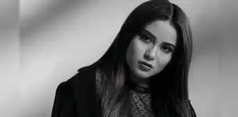 Amy Gutiérrez sorprende al incursionar en la balada con el lanzamiento de “Tú” Amy Gutiérrez sorprende al incursionar en la balada con el lanzamiento de “Tú”