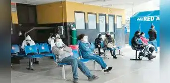 Descanso médico para personas con COVID-19 leve no será obligatorio, informó ministro de Salud Descanso médico para personas con COVID-19 leve no será obligatorio, informó ministro de Salud