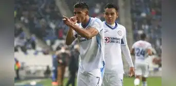 Cruz Azul y AEK Atenas tendrían reunión clave por el fichaje de Uriel Antuna: esto se sabe