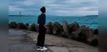 Joven chino que buscó a sus padres biológicos en internet se suicida tras ser rechazado Joven chino que buscó a sus padres biológicos en internet se suicida tras ser rechazado