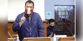 Congresista Edwin Martínez aspira a postular a la presidencia: “Me estoy preparando para eso” Congresista Edwin Martínez aspira a postular a la presidencia: “Me estoy preparando para eso”
