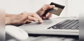 6 de cada 10 compradores en línea gastan hasta S/750 por mes 6 de cada 10 compradores en línea gastan hasta S/750 por mes