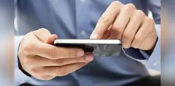 ¿Qué pasa cuando tocas 2 veces la pantalla de tu teléfono mientras está apagada? Descúbrelo