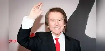 Raphael llegó al Perú para dar un concierto único el 11 de mayo Raphael llegó al Perú para dar un concierto único el 11 de mayo