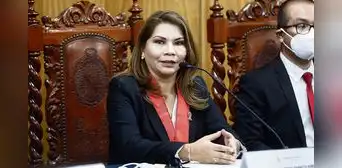 Fiscal Marita Barreto apela su salida ante la Junta de Fiscales Supremos Fiscal Marita Barreto apela su salida ante la Junta de Fiscales Supremos