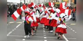 Frases cortas por Fiestas Patrias: mensajes creativos, imágenes y más saludos para este 28 de julio