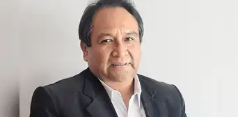 Juan de la Puente: “Se están abriendo espacios fuera de los dos poderes del Estado que permitan una salida”